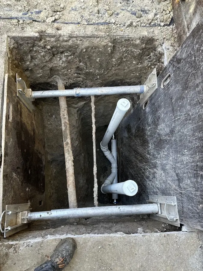 Experienced plumber completing Gas Line Repair work in Reynoldsburg